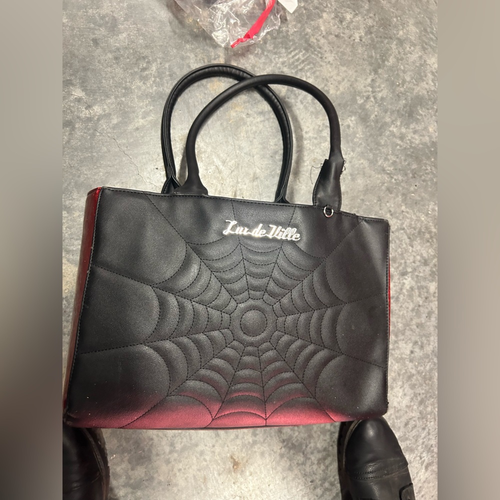 LUX DE VILLE ELVIRA COBWEB SPIDER WEB RED GLITTER TOTE $200 bag handbag leopard